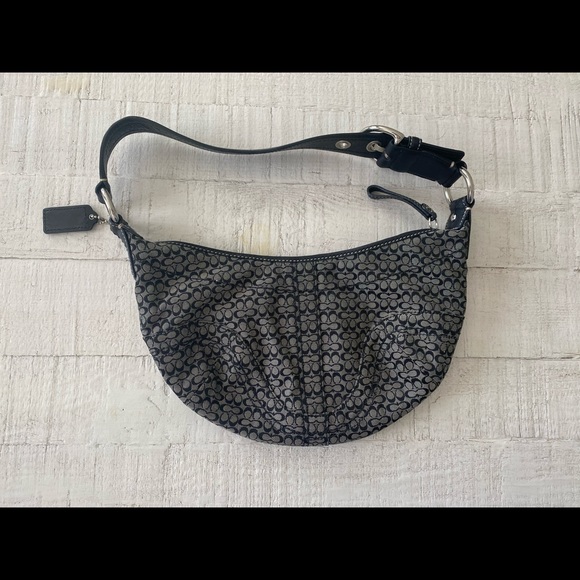 Coach small hobo bag signature canvas black purse - Picture 4 of 10